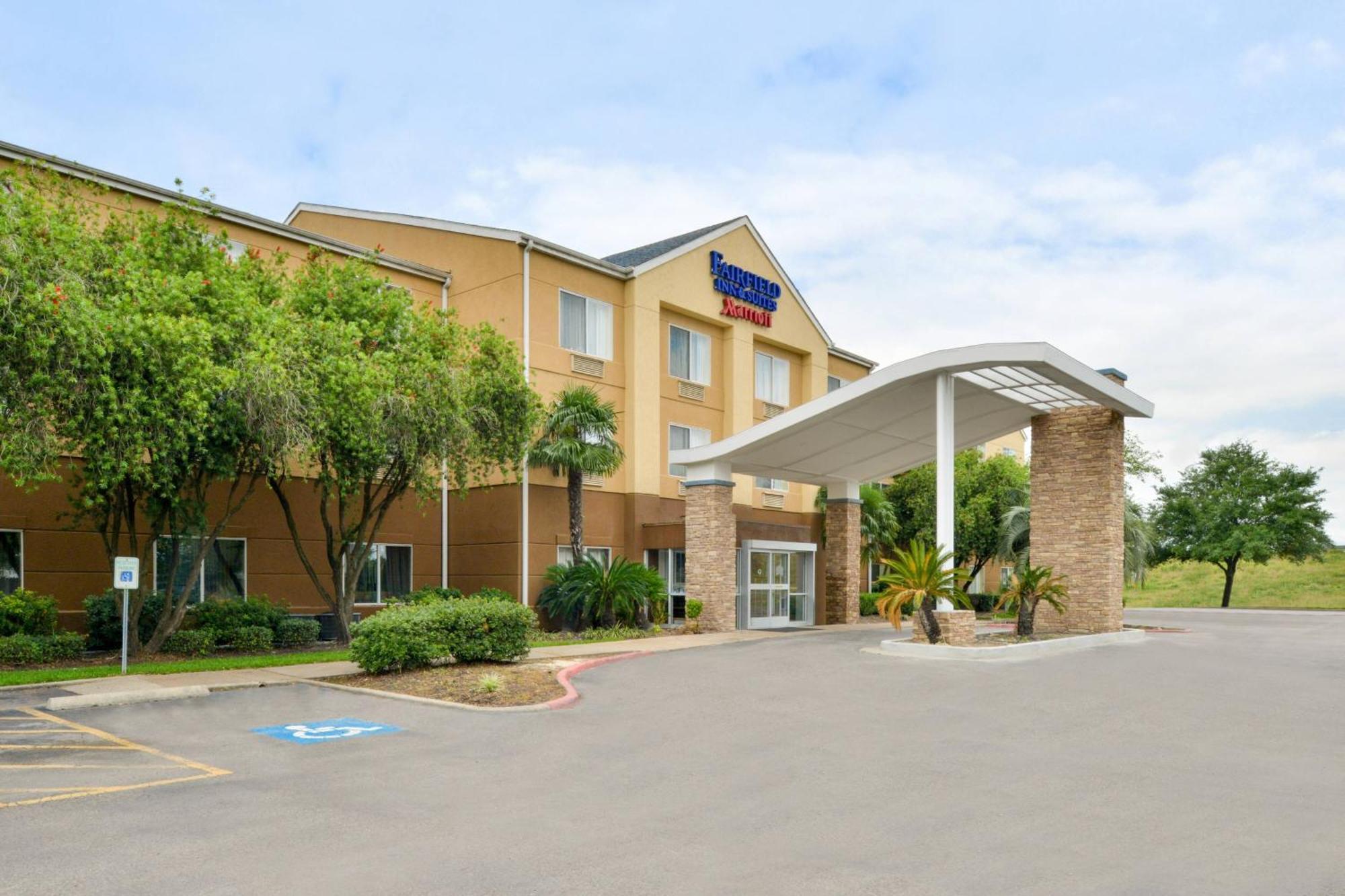 Fairfield Inn & Suites Μπόμοντ Εξωτερικό φωτογραφία