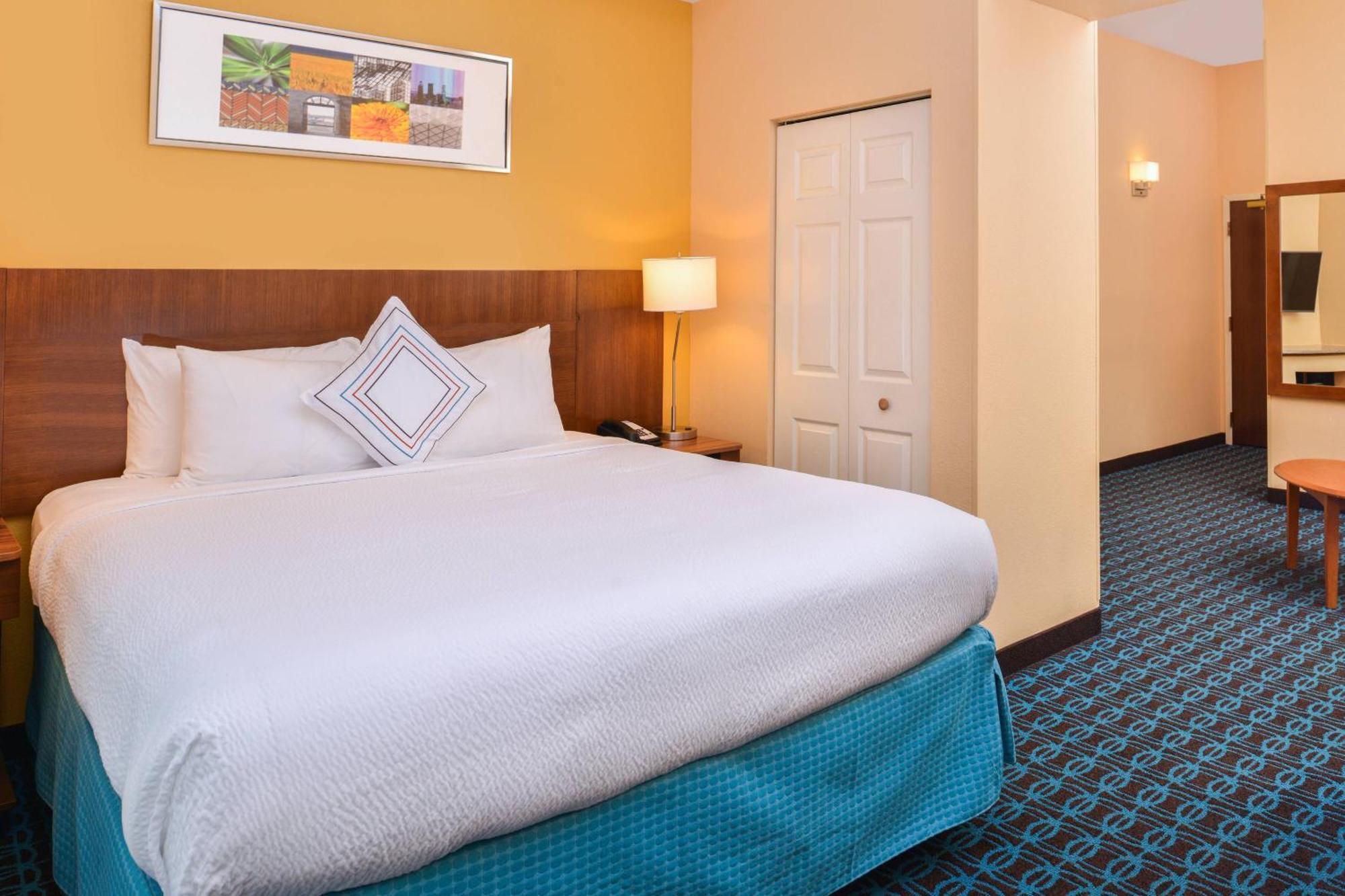 Fairfield Inn & Suites Μπόμοντ Εξωτερικό φωτογραφία