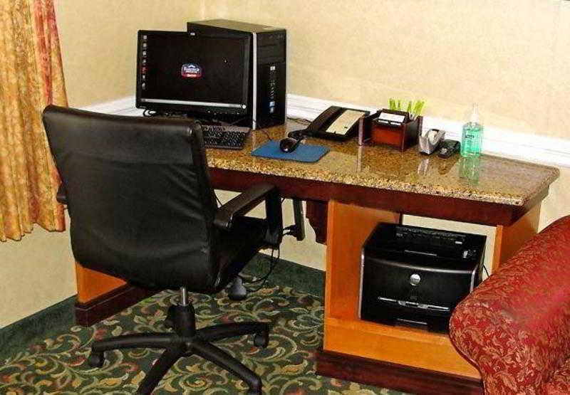Fairfield Inn & Suites Μπόμοντ Εξωτερικό φωτογραφία