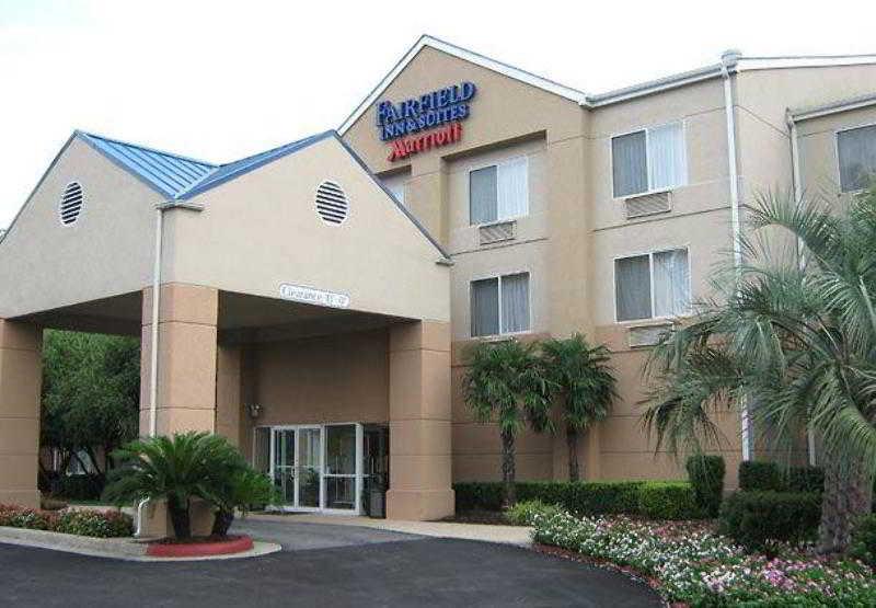 Fairfield Inn & Suites Μπόμοντ Εξωτερικό φωτογραφία